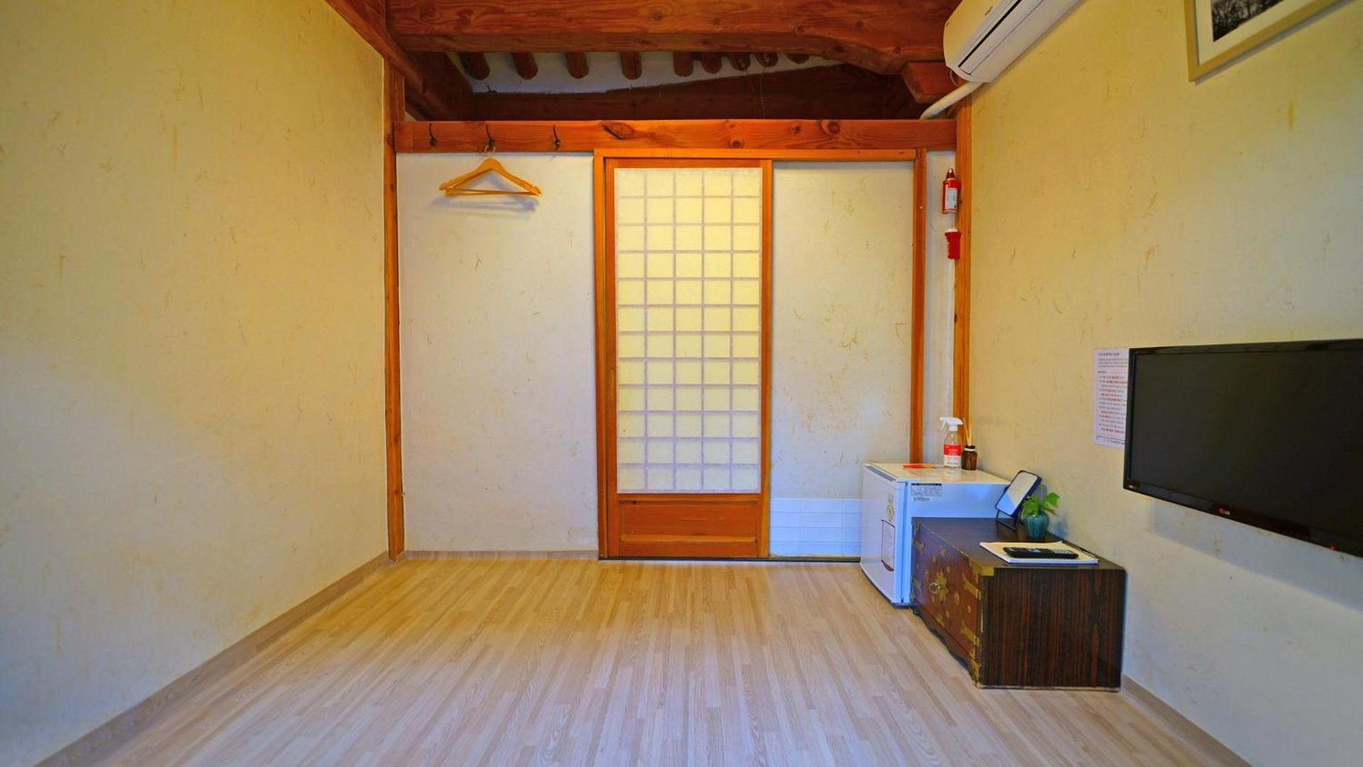 Sarangroo Jeonju Exterior foto