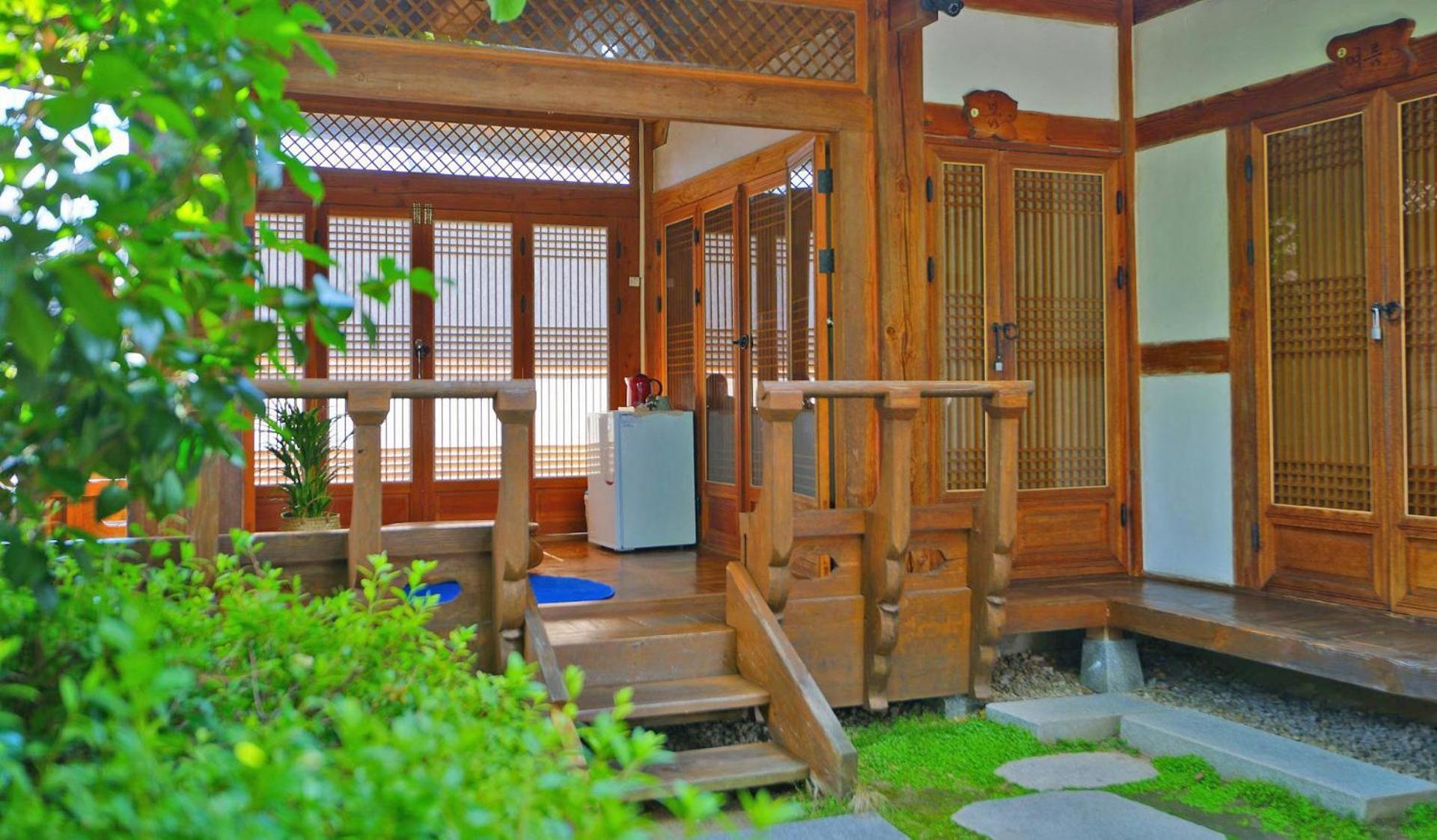 Sarangroo Jeonju Exterior foto