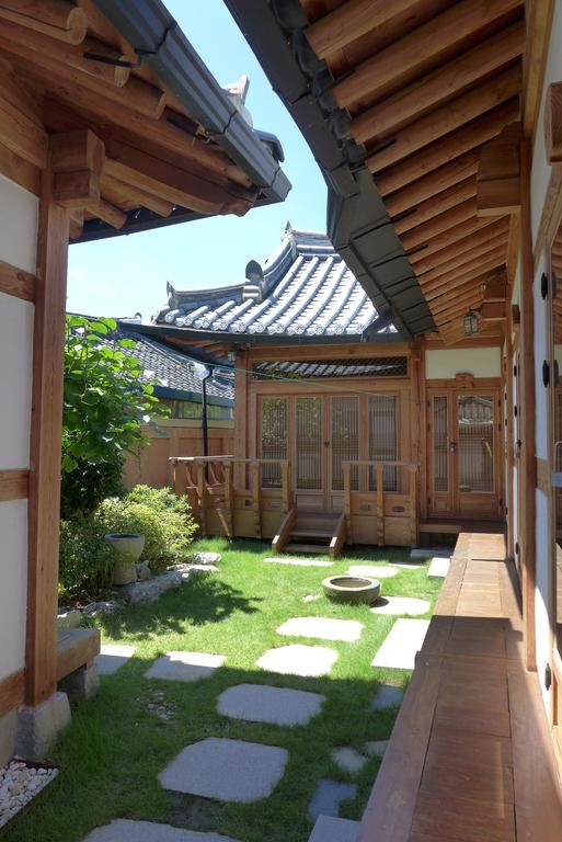 Sarangroo Jeonju Exterior foto